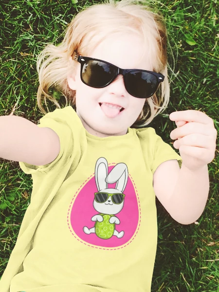 napszemuveges-nyuszi-kislanypolo