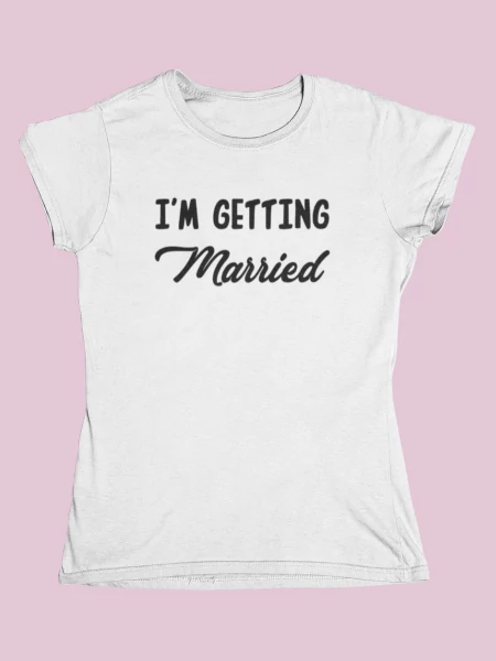 i-am-getting-married-noi-polo-lanybucsu