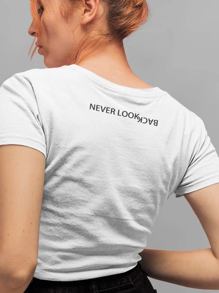 never-look-back-noi-feher-polo
