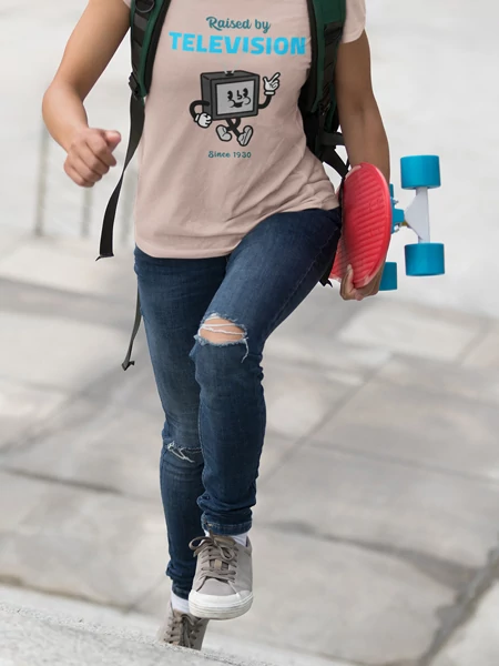 retrotv-noi-millenialpink-polo