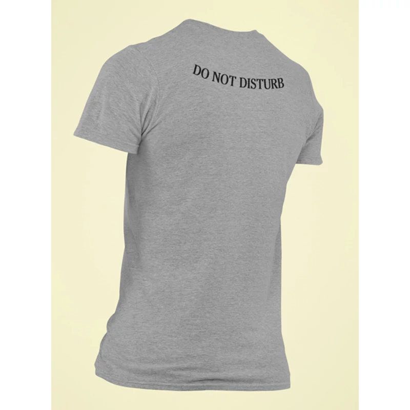 do-not-disturb-ferfi-szurke-polo