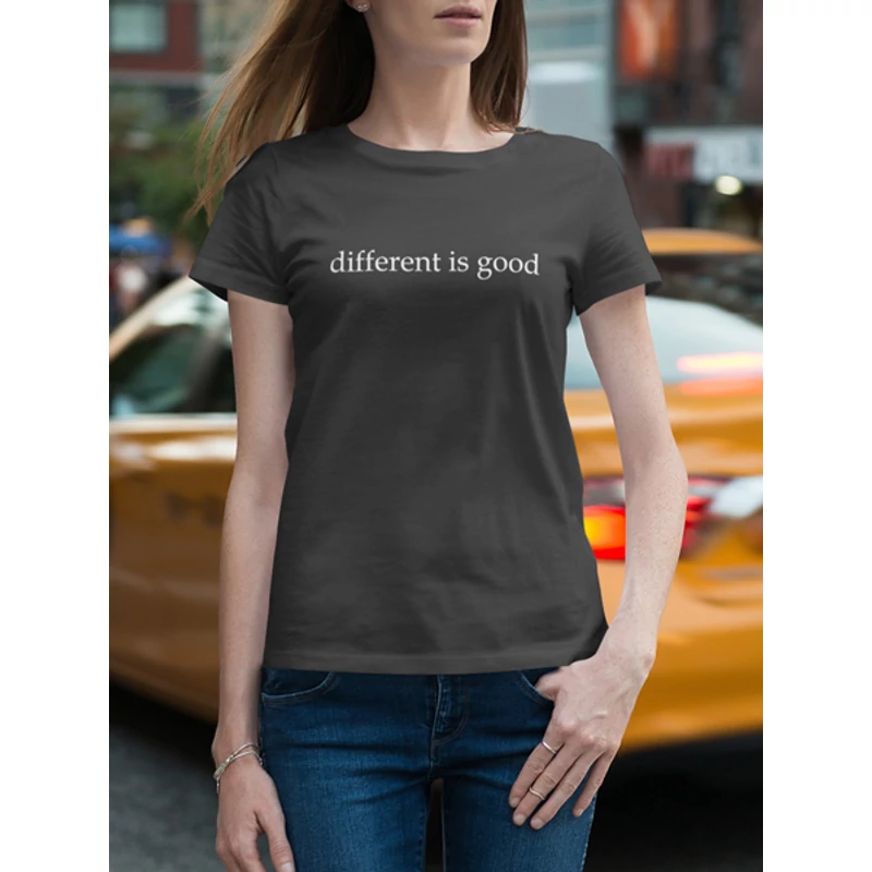different-is-good-sotetszurke-noi-polo